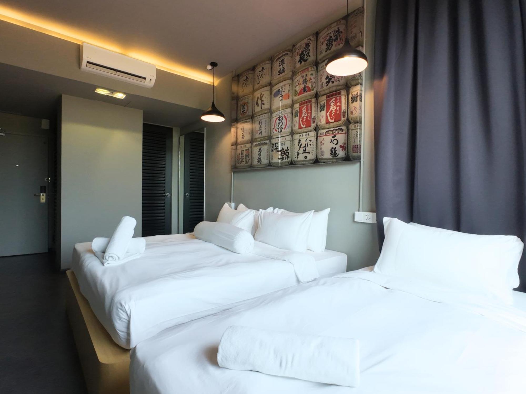 Triple Room,1593680711:JPEG